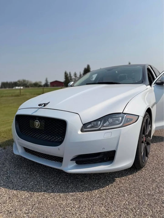 2016 Jaguar X351 XJ - Image 5 of 9