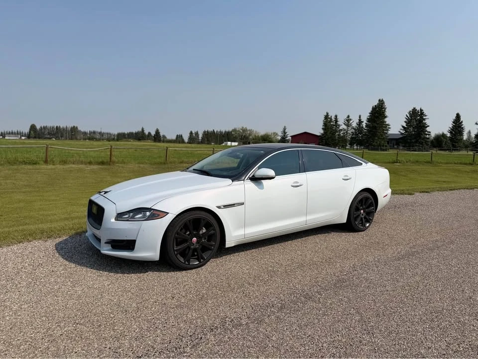 2016 Jaguar X351 XJ - Image 3 of 9