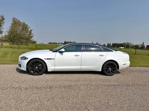 2016 Jaguar XJL Portfolio