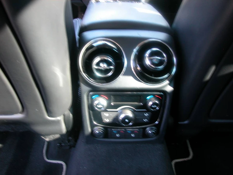 2016 Jaguar X351 XJ - Image 11 of 20