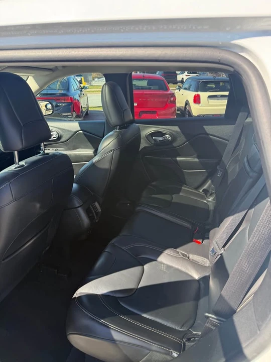 2016 Jeep KL Cherokee - Image 9 of 12