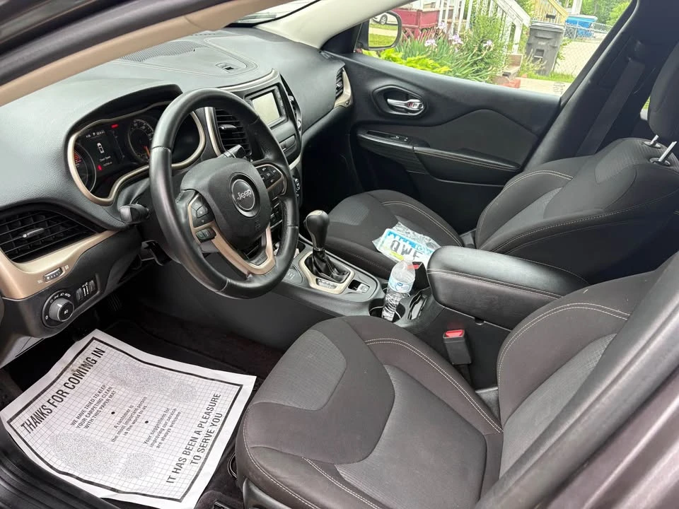 2016 Jeep KL Cherokee - Image 6 of 9