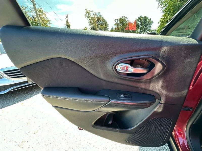 2016 Jeep KL Cherokee - Image 12 of 12