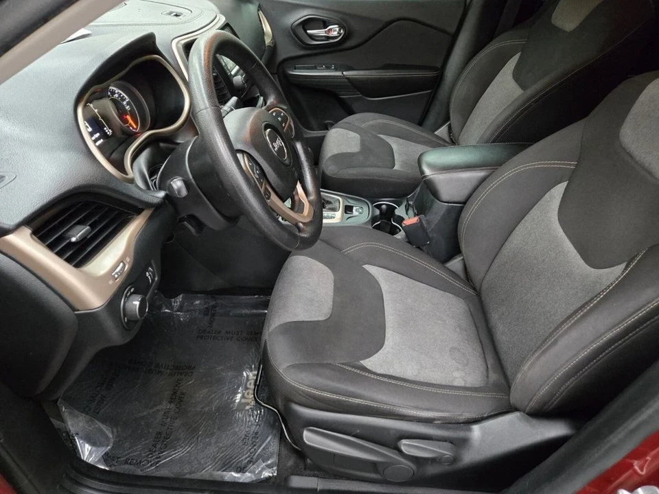2016 Jeep KL Cherokee - Image 4 of 12