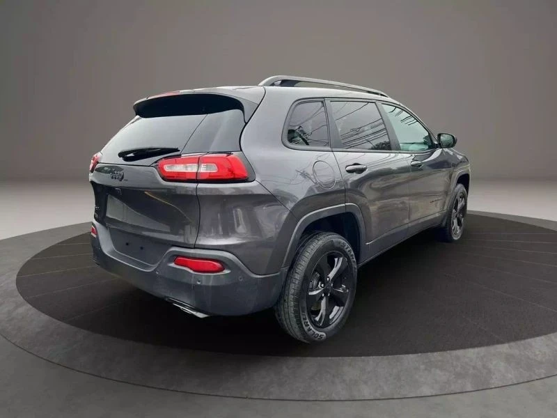 2016 Jeep KL Cherokee - Image 5 of 12