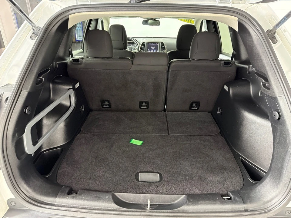 2016 Jeep KL Cherokee - Image 22 of 28