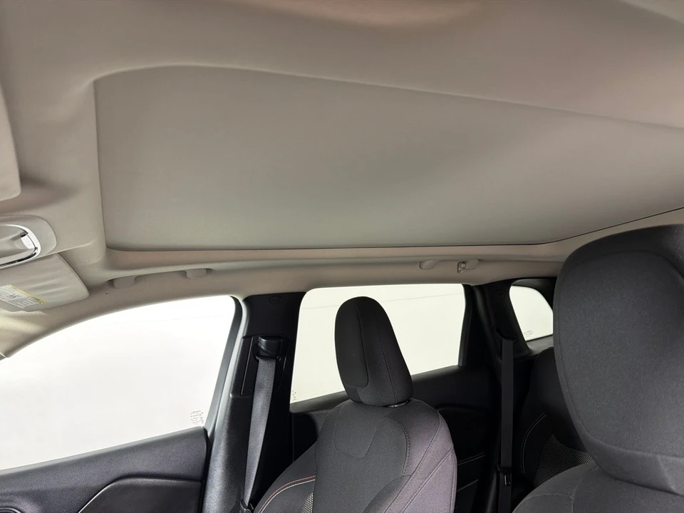 2016 Jeep KL Cherokee - Image 14 of 28