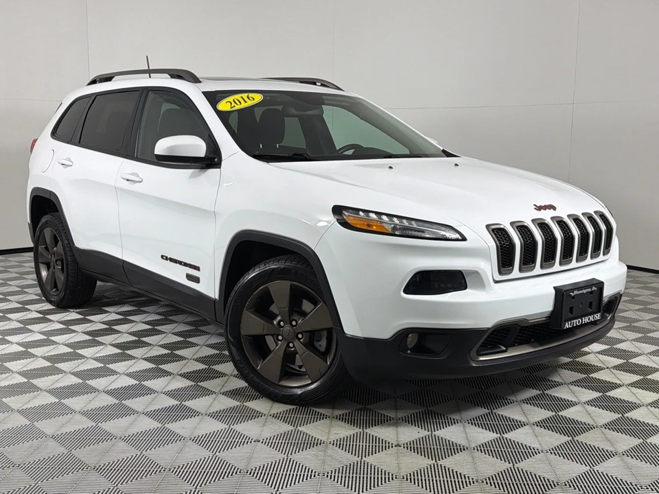 2016 Jeep KL Cherokee - Image 2 of 28