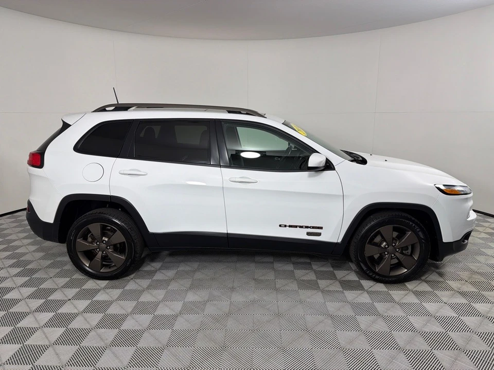 2016 Jeep KL Cherokee - Image 4 of 28