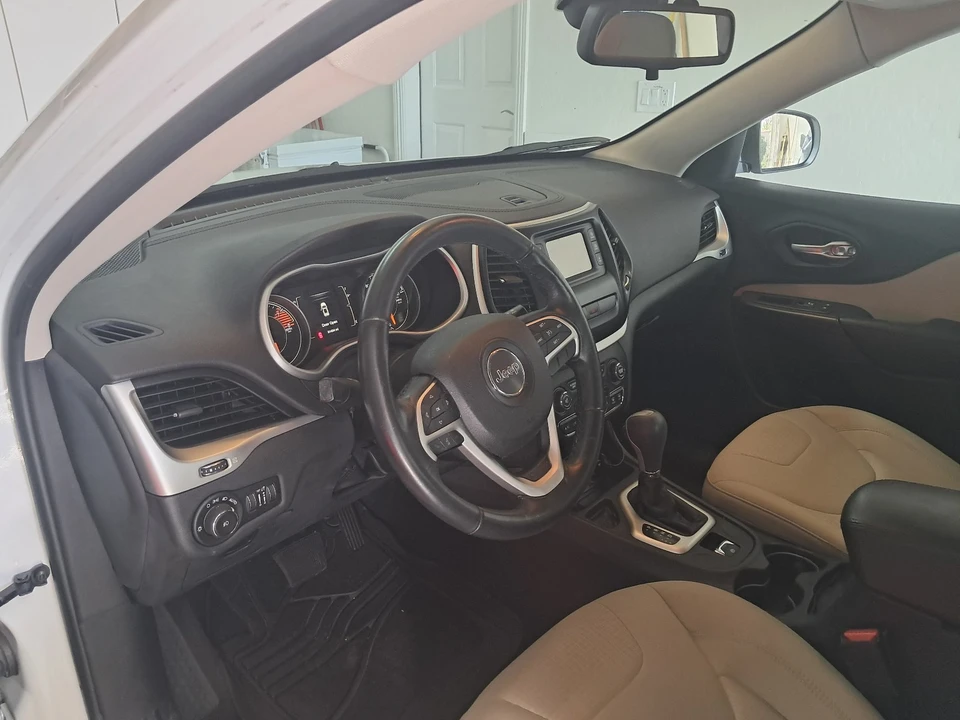 2016 Jeep KL Cherokee - Image 4 of 6