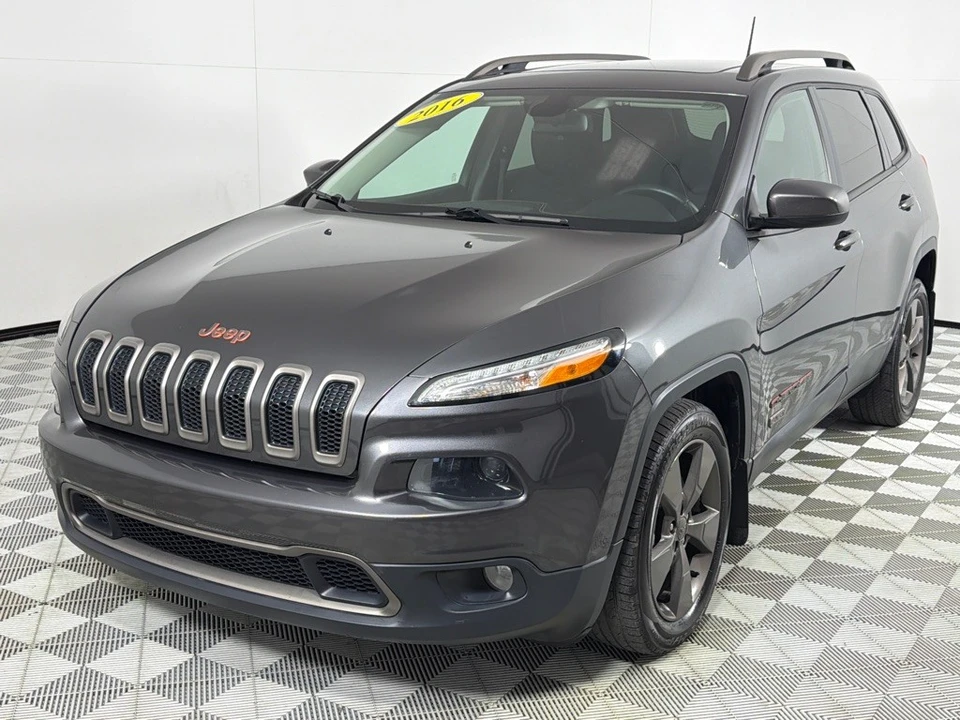2016 Jeep KL Cherokee - Image 10 of 21
