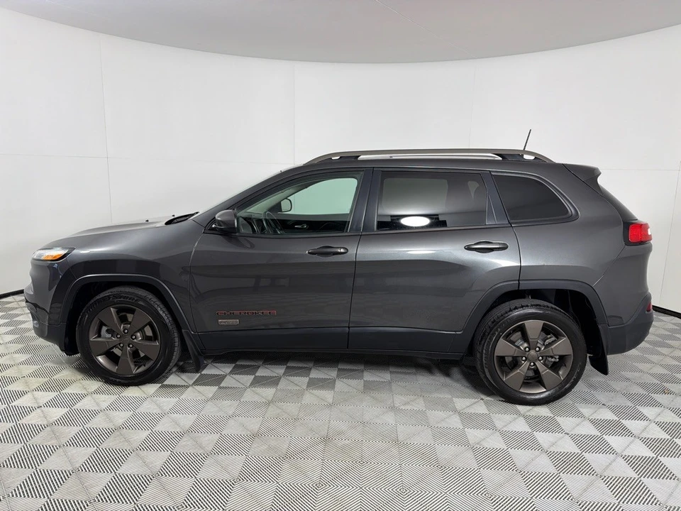 2016 Jeep KL Cherokee - Image 8 of 21