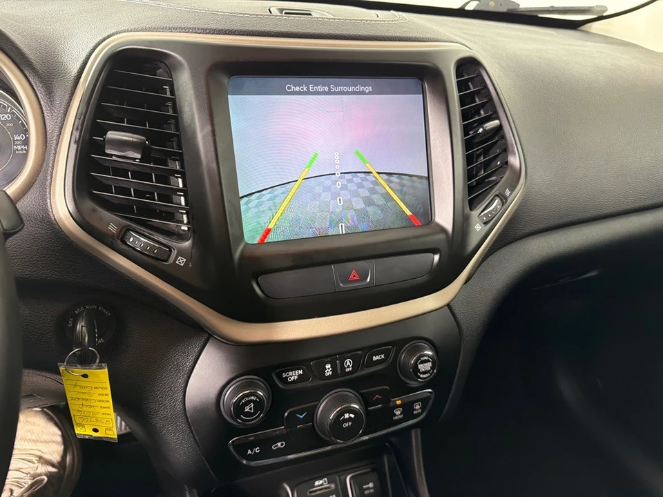 2016 Jeep KL Cherokee - Image 18 of 21
