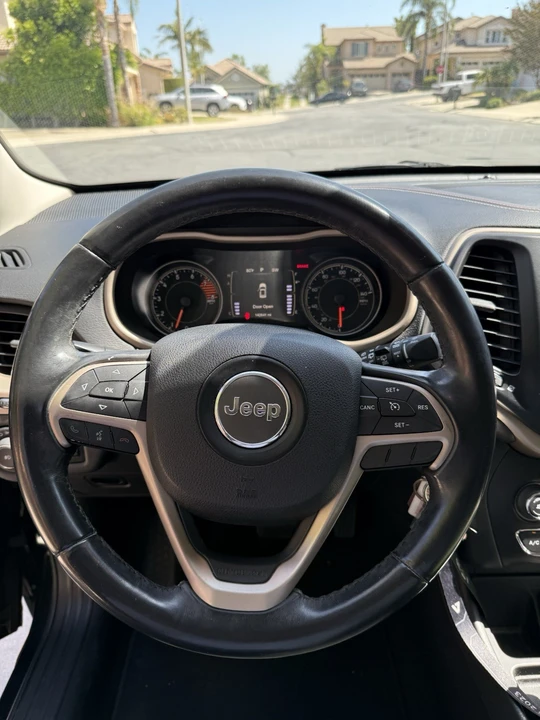2016 Jeep KL Cherokee - Image 12 of 22