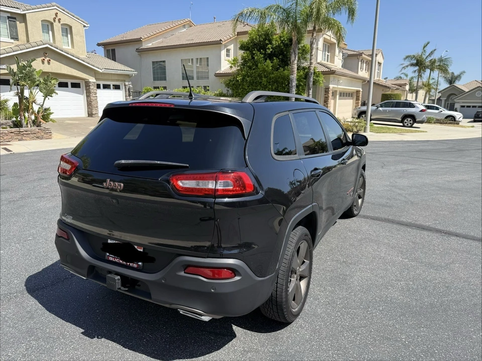 2016 Jeep KL Cherokee - Image 4 of 22