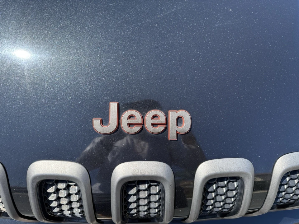 2016 Jeep KL Cherokee - Image 10 of 22
