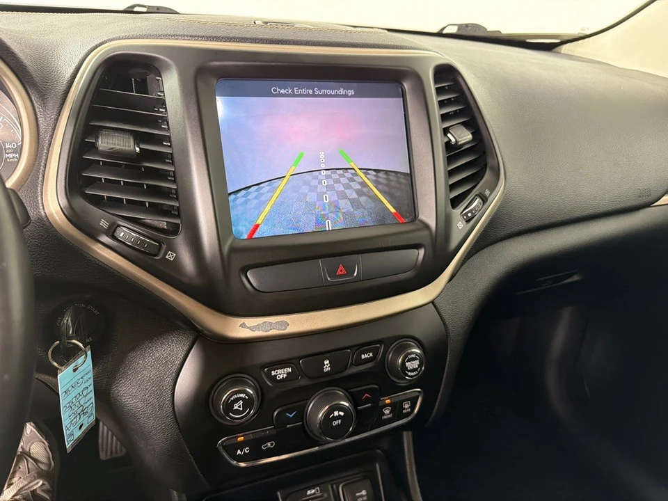 2016 Jeep KL Cherokee - Image 17 of 27