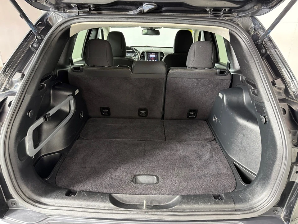 2016 Jeep KL Cherokee - Image 21 of 27