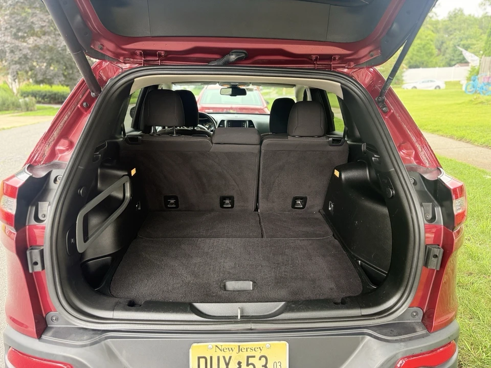 2016 Jeep KL Cherokee - Image 19 of 20