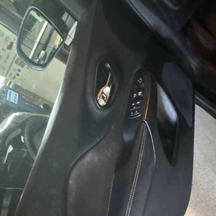 2016 Jeep KL Cherokee - Image 9 of 15