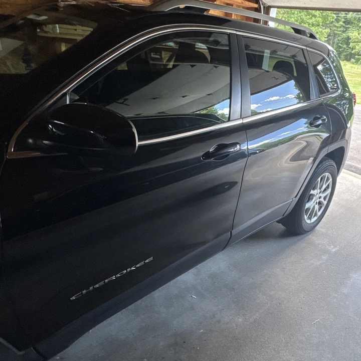 2016 Jeep KL Cherokee - Image 2 of 15