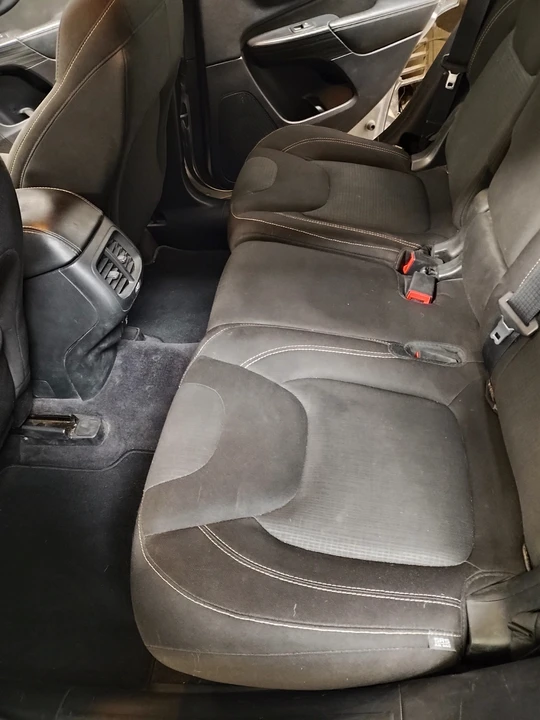 2016 Jeep KL Cherokee - Image 10 of 12