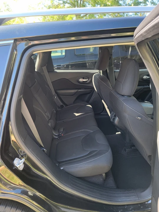 2016 Jeep KL Cherokee - Image 7 of 15