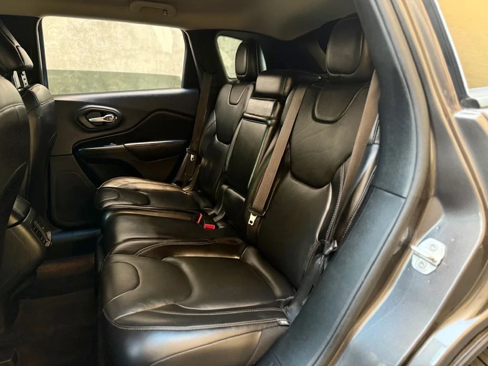 2016 Jeep KL Cherokee - Image 18 of 21