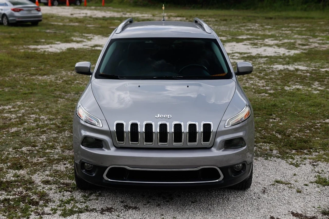 2016 Jeep KL Cherokee - Image 17 of 31
