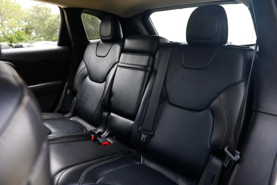 2016 Jeep KL Cherokee - Image 8 of 31