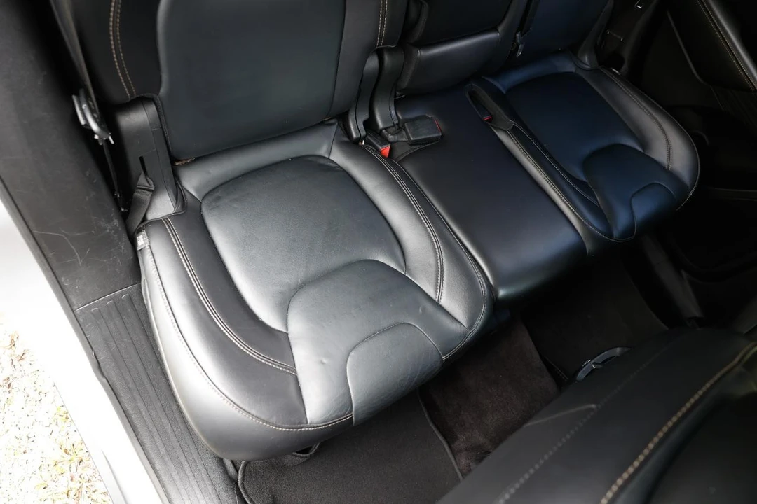 2016 Jeep KL Cherokee - Image 12 of 31