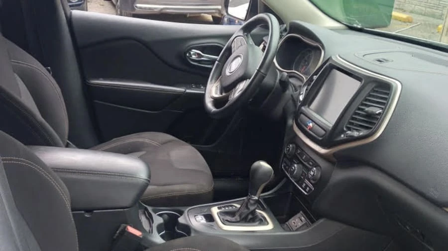 2016 Jeep KL Cherokee - Image 7 of 14