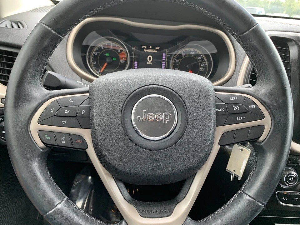 2016 Jeep KL Cherokee - Image 6 of 12