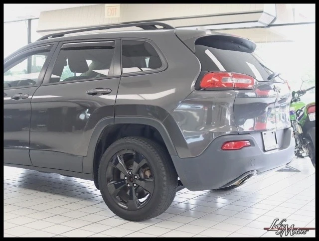2016 Jeep KL Cherokee - Image 8 of 12