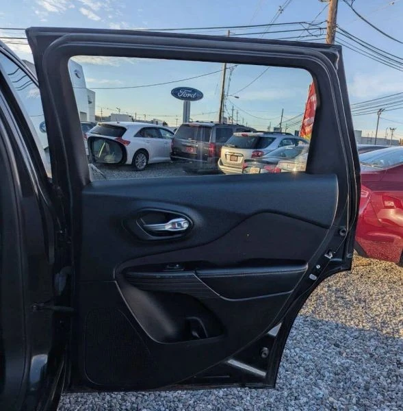 2016 Jeep KL Cherokee - Image 12 of 12