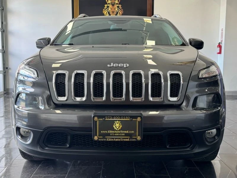 2016 Jeep KL Cherokee - Image 2 of 12