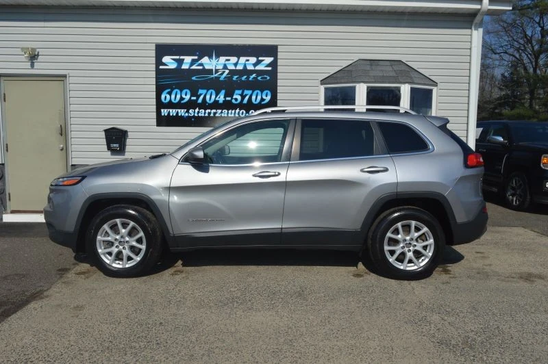 2016 Jeep KL Cherokee - Image 2 of 12
