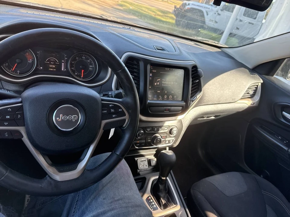 2016 Jeep KL Cherokee - Image 6 of 14