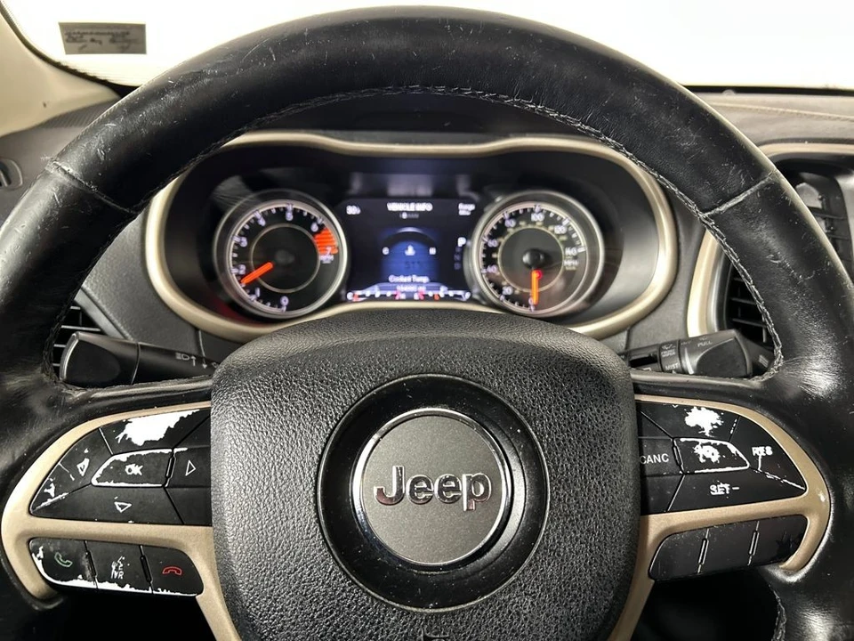 2016 Jeep KL Cherokee - Image 11 of 12