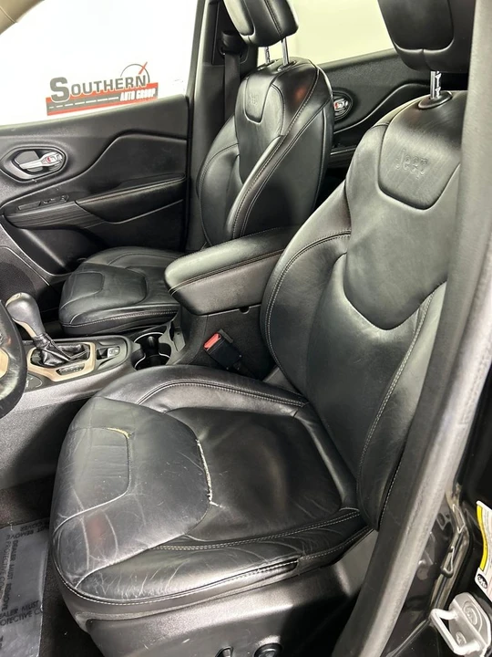 2016 Jeep KL Cherokee - Image 10 of 12