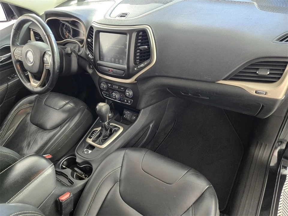 2016 Jeep KL Cherokee - Image 15 of 21