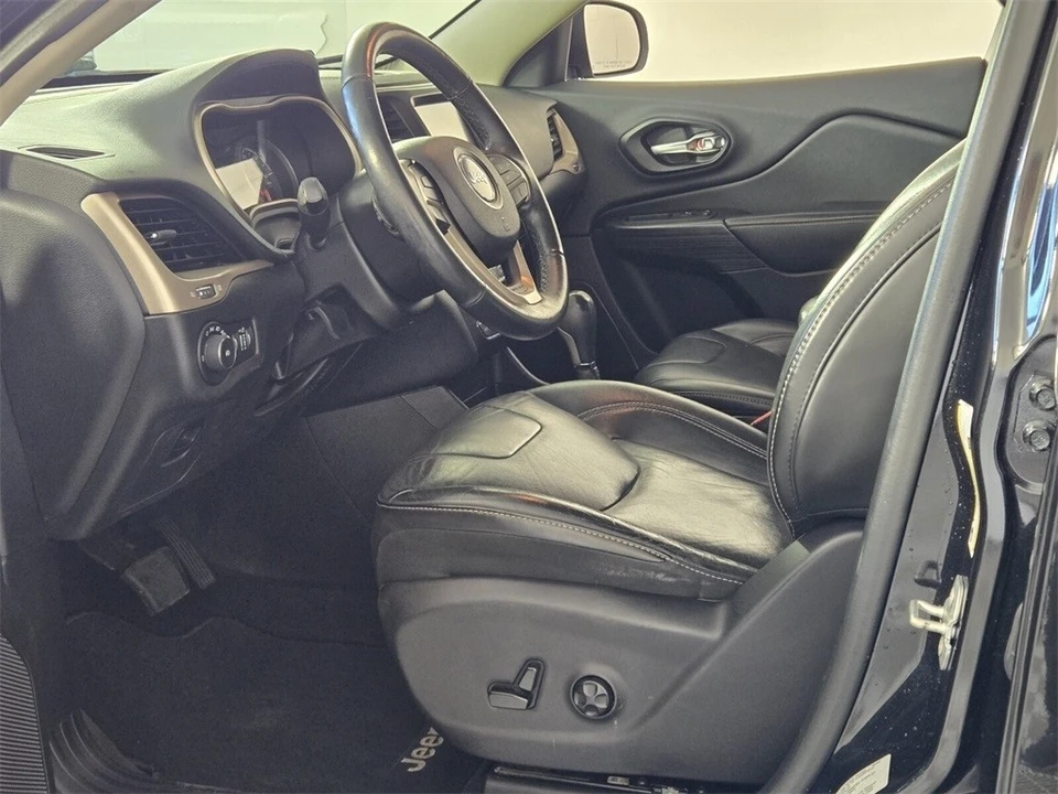 2016 Jeep KL Cherokee - Image 7 of 21