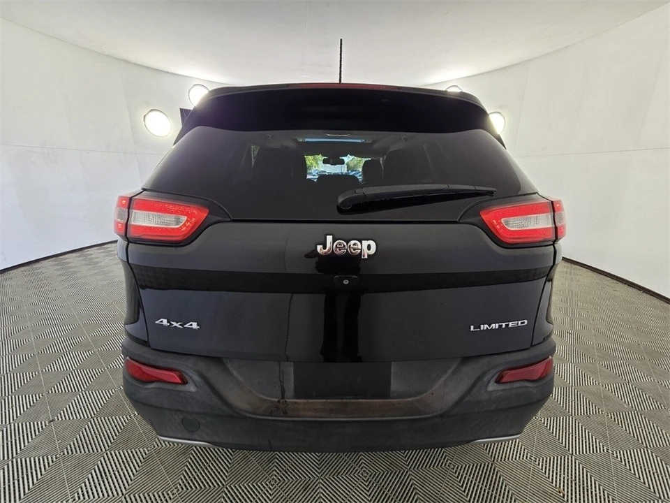 2016 Jeep KL Cherokee - Image 11 of 12