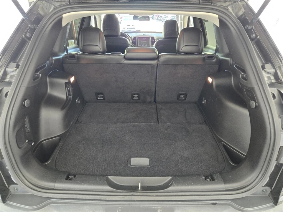 2016 Jeep KL Cherokee - Image 13 of 21