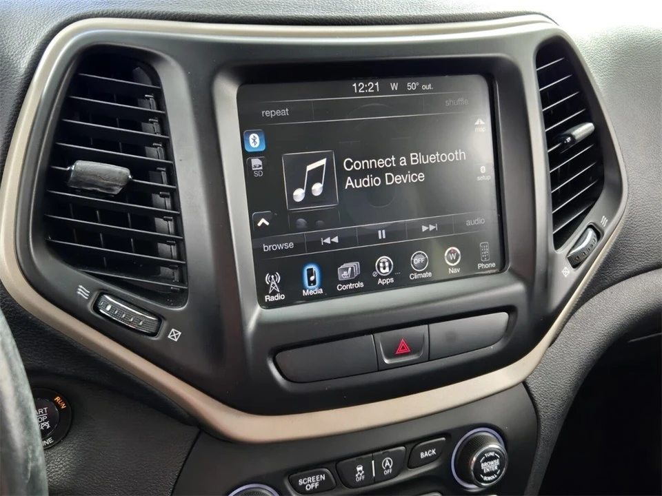 2016 Jeep KL Cherokee - Image 19 of 21