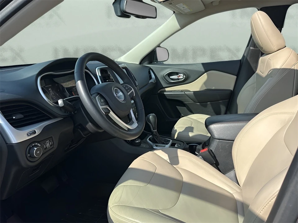 2016 Jeep KL Cherokee - Image 9 of 12
