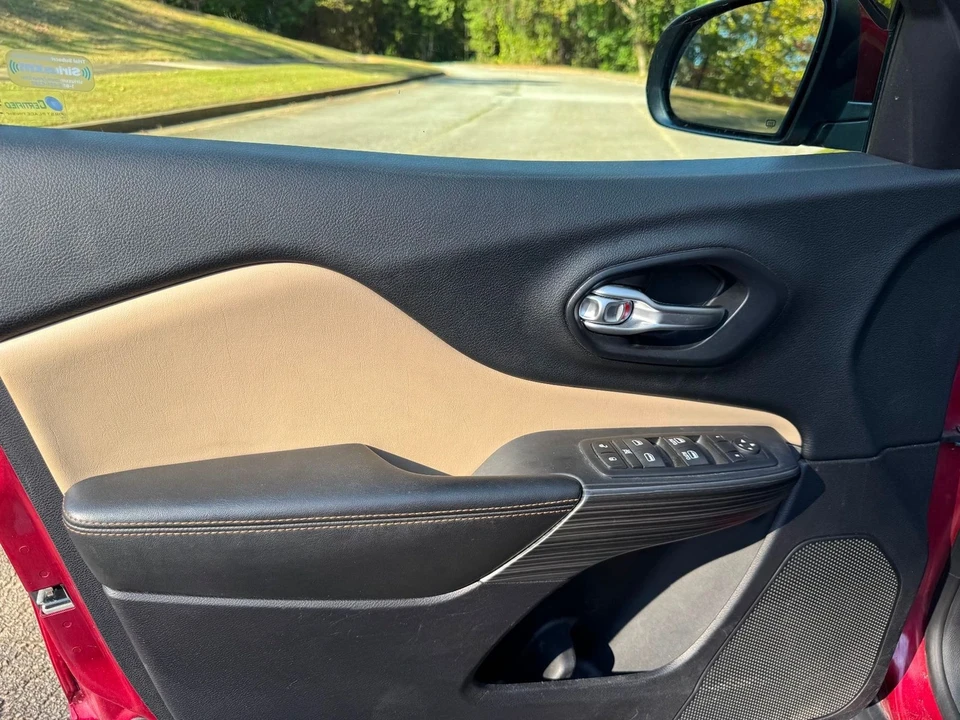 2016 Jeep KL Cherokee - Image 7 of 12