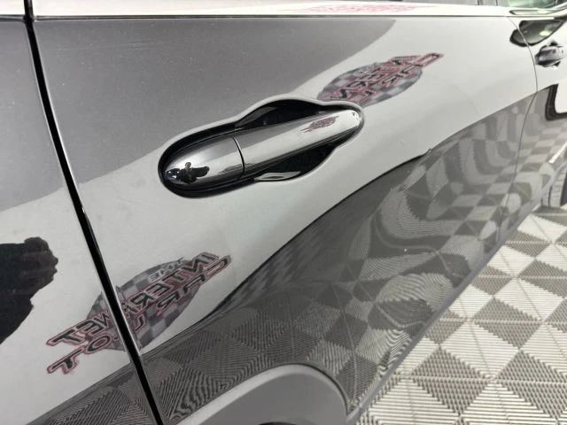 2016 Jeep KL Cherokee - Image 28 of 31