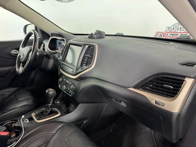 2016 Jeep KL Cherokee - Image 12 of 31