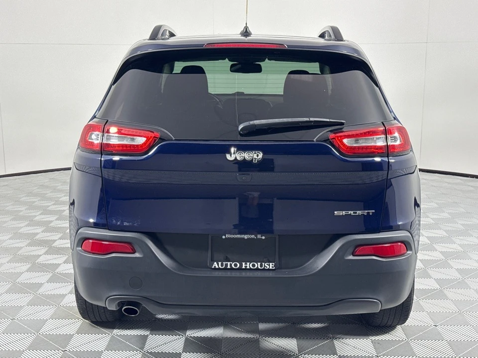 2016 Jeep KL Cherokee - Image 6 of 12